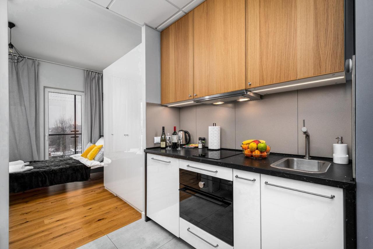 Apartment Apartament Wola Business Center Prymasa Street